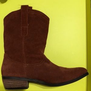 American Eagles Outfitters